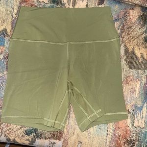 Green Lulu Lemon Allign shorts
